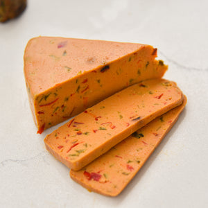 Hatch Chile Cheddar (Spicy)