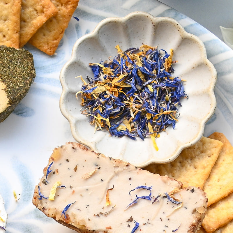 Edible Flowers by Flouwer