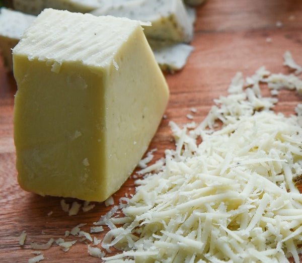 December Fromagier Cheese Box (6 - Cheese Collection) - Rebel Cheese